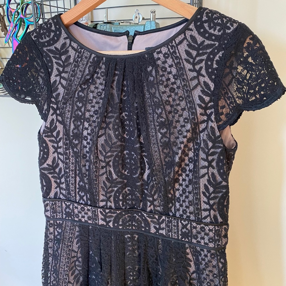 Lace sheath dress